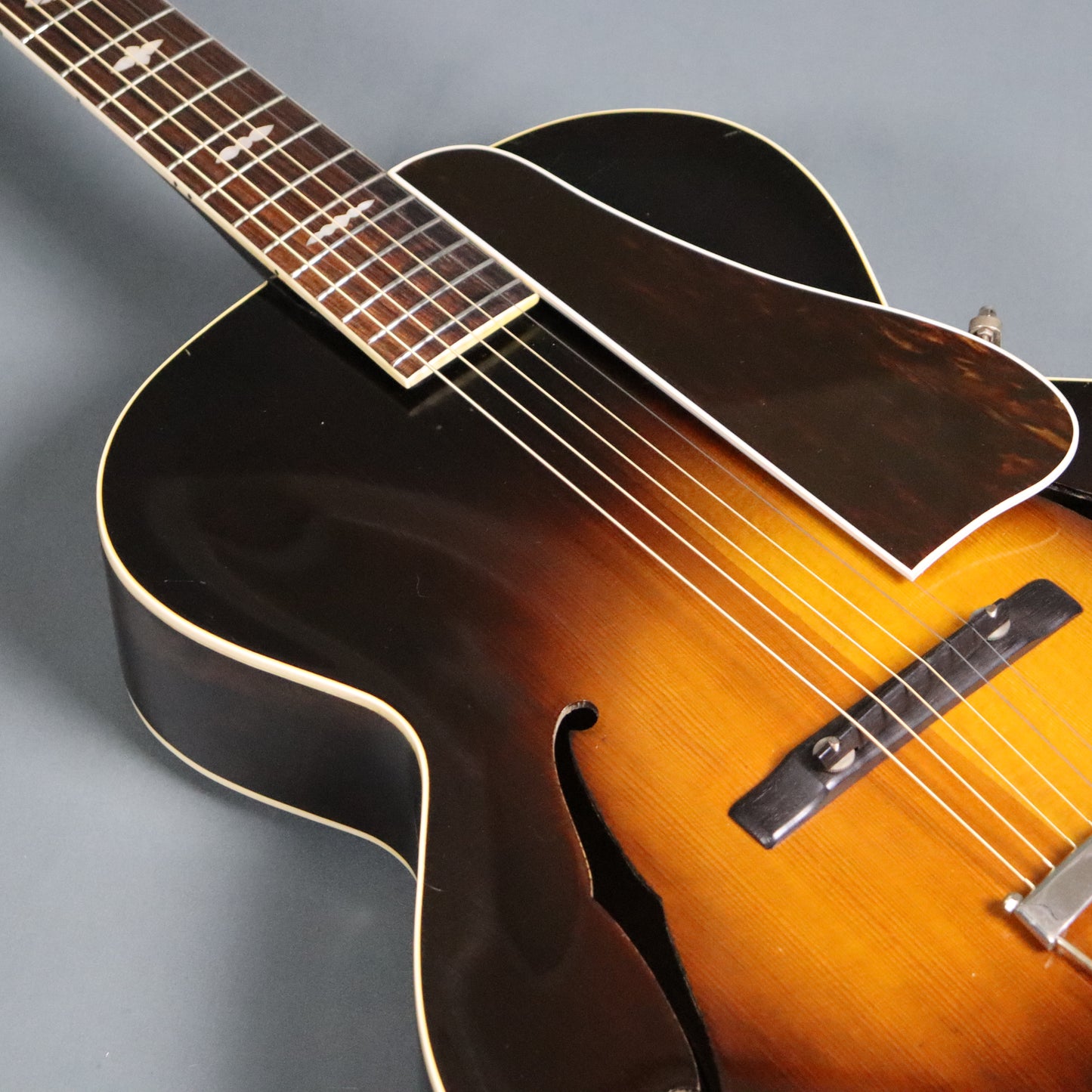 1934 Gibson L-7 16" Loyd Loar Sized Archtop Jazz Guitar