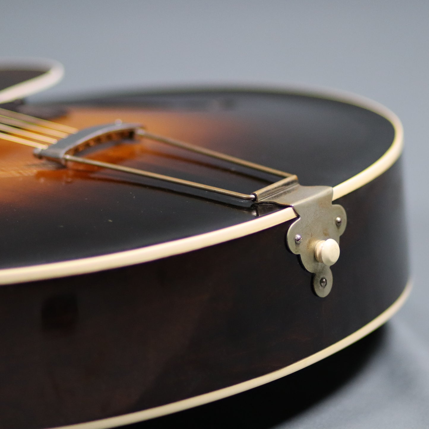 1934 Gibson L-7 16" Loyd Loar Sized Archtop Jazz Guitar