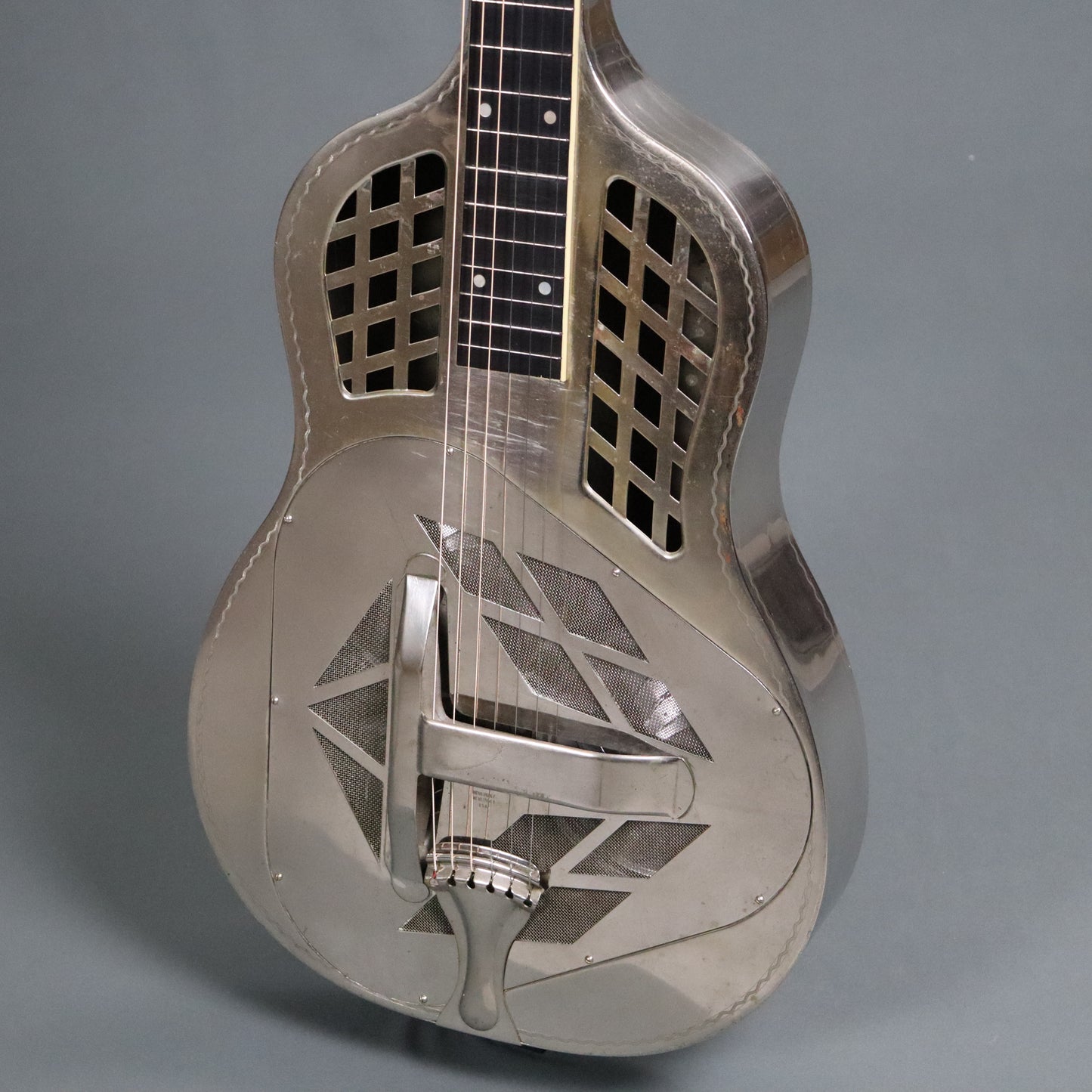 1931 National Tricone Style 1.5 Square Neck Guitar Lap Steel Wiggle Border Hawaiian