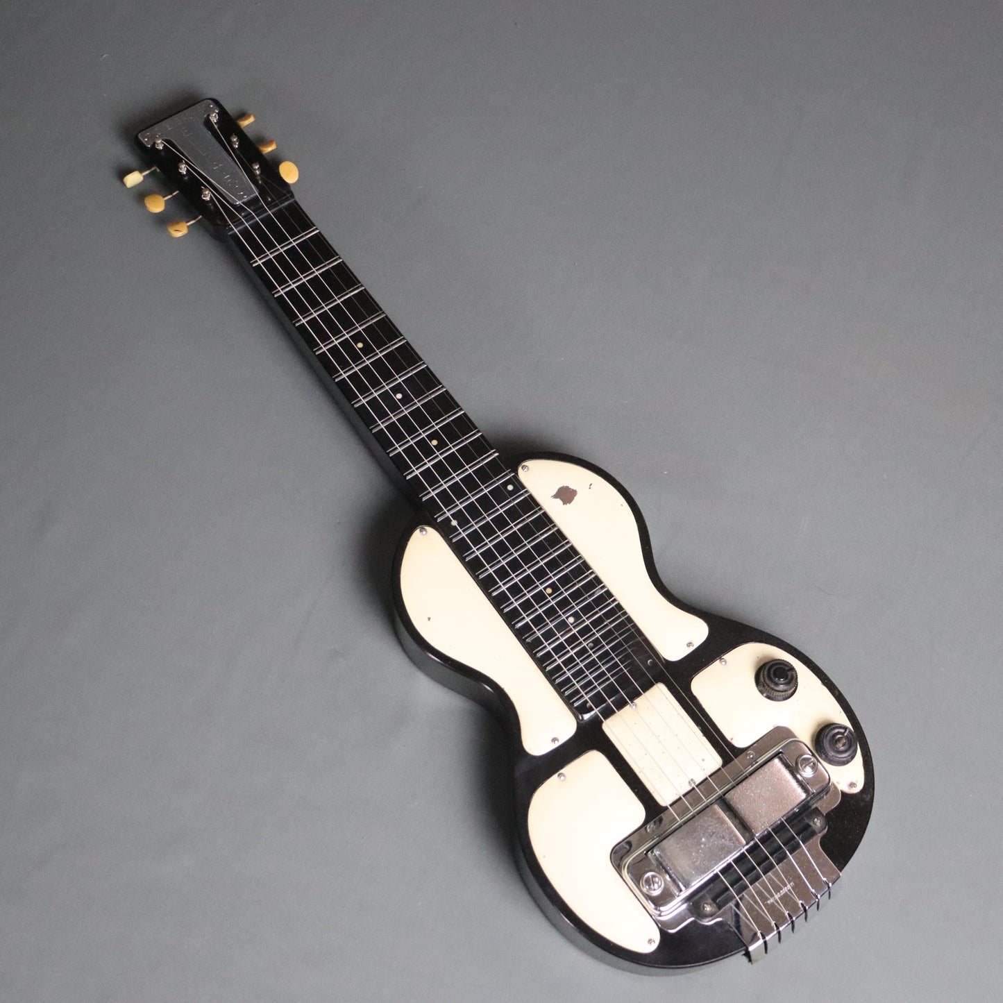 1940s Rickenbacker B6 Hawaiian Lap Steel Guitar B-6 Panda Bakelite Lapsteel
