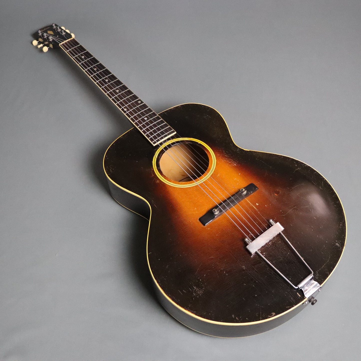 1934 Gibson L-4 Round Hole Arch Top Acoustic Jazz Guitar Archtop