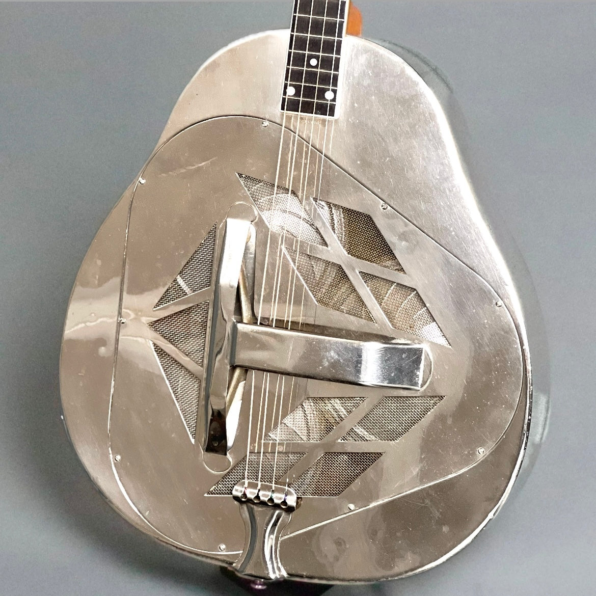 1928 National Tricone Style 1 Tenor Guitar Four String Resonator 4 S 1928-national-tricone-style-1-tenor-guitar-four-string-resonator-4-s