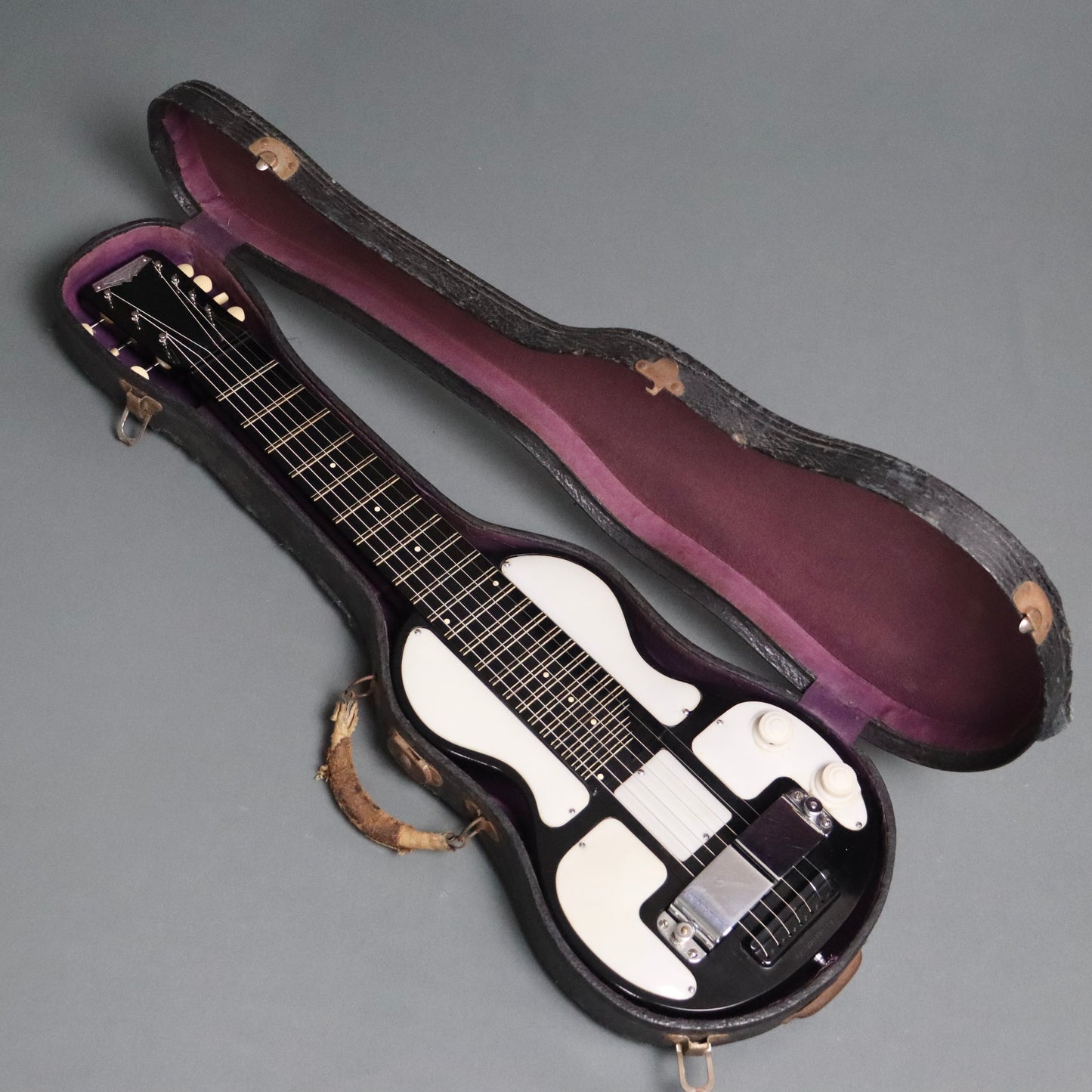 1940 Rickenbacker B-7 SEVEN STRING Bakelite Panda Hawaiian Lap Steel Guitar