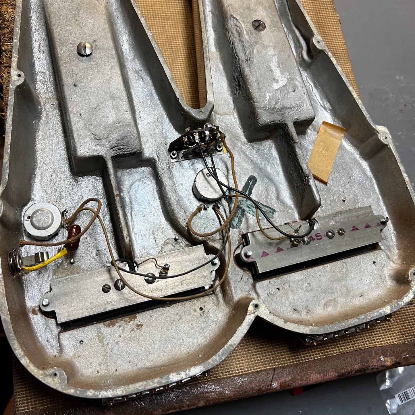 1947 Rickenbacker D-16 Double Neck 8 string Lap Steel Electric Hawaiian Guitar Doubleneck