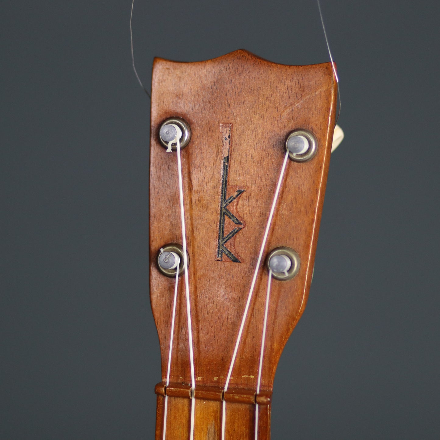 Kamaka Pineapple White Label Ukulele