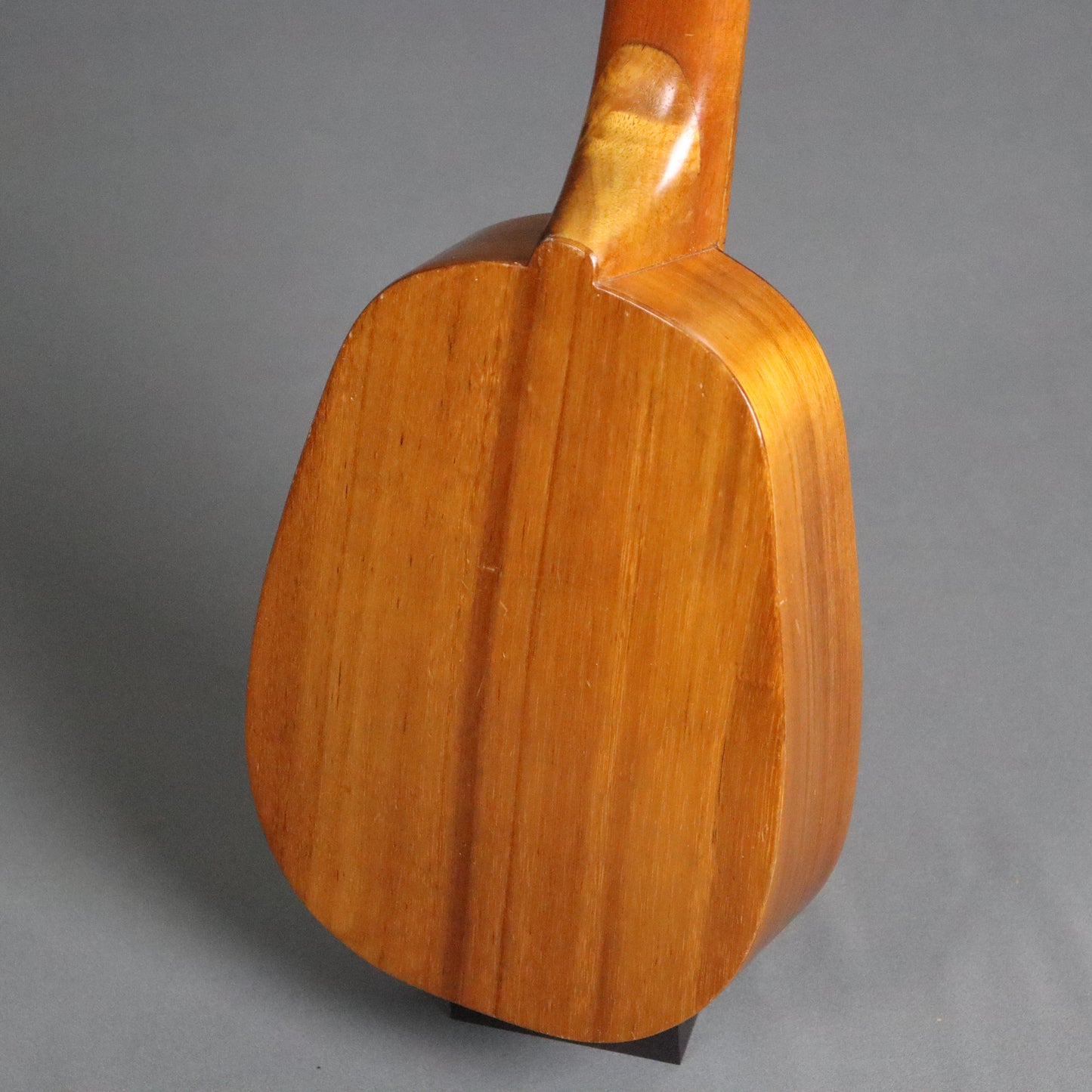 Kamaka Pineapple White Label Ukulele