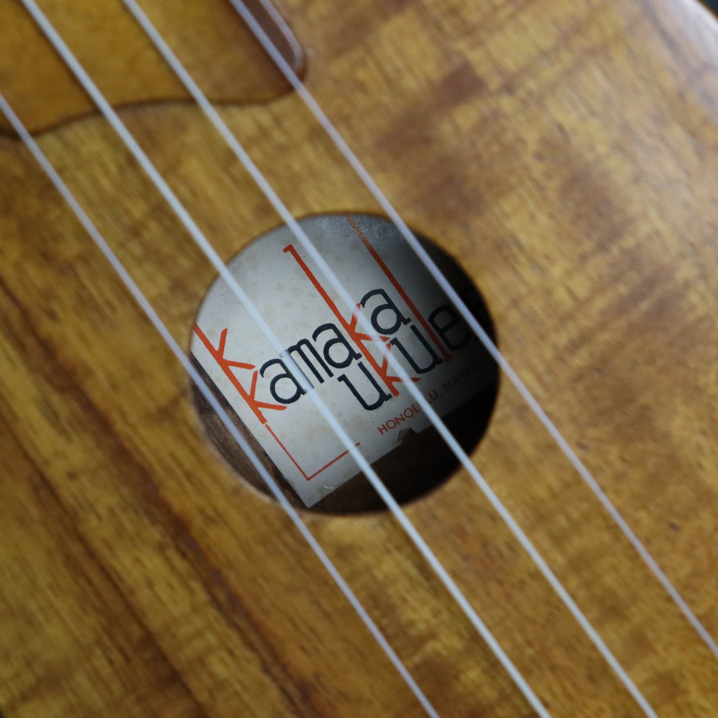 Kamaka Pineapple White Label Ukulele