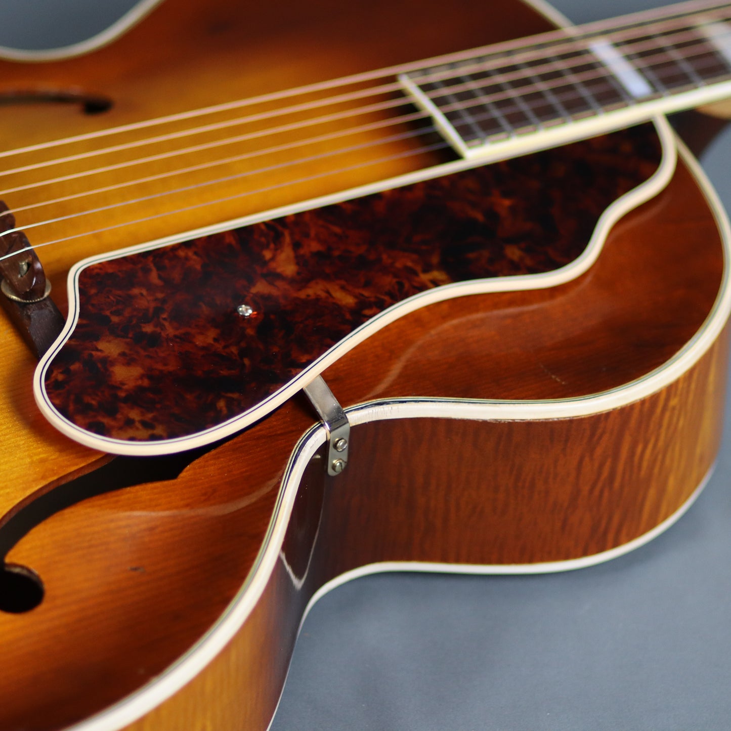 1953 Epiphone Emperor Sized Deluxe Archtop Jazz Guitar