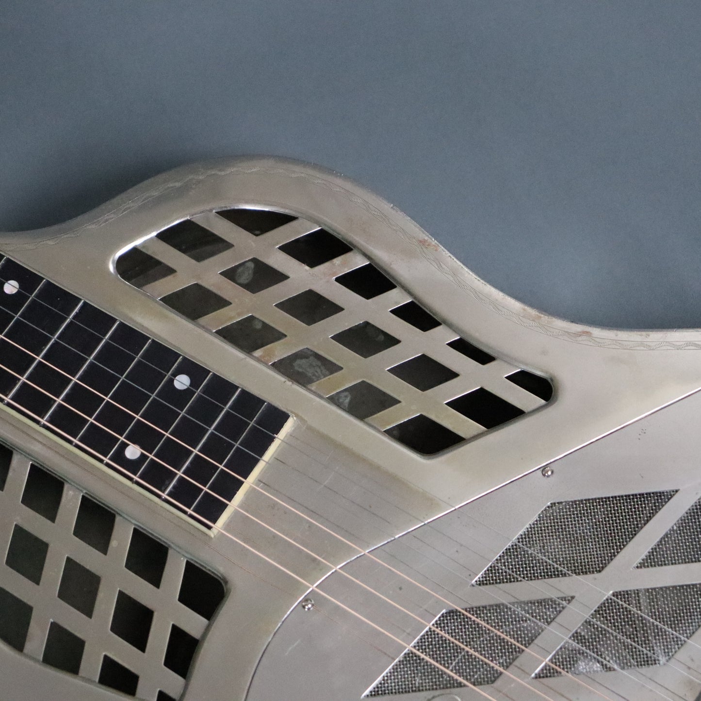 1931 National Tricone Style 1.5 Square Neck Guitar Lap Steel Wiggle Border Hawaiian