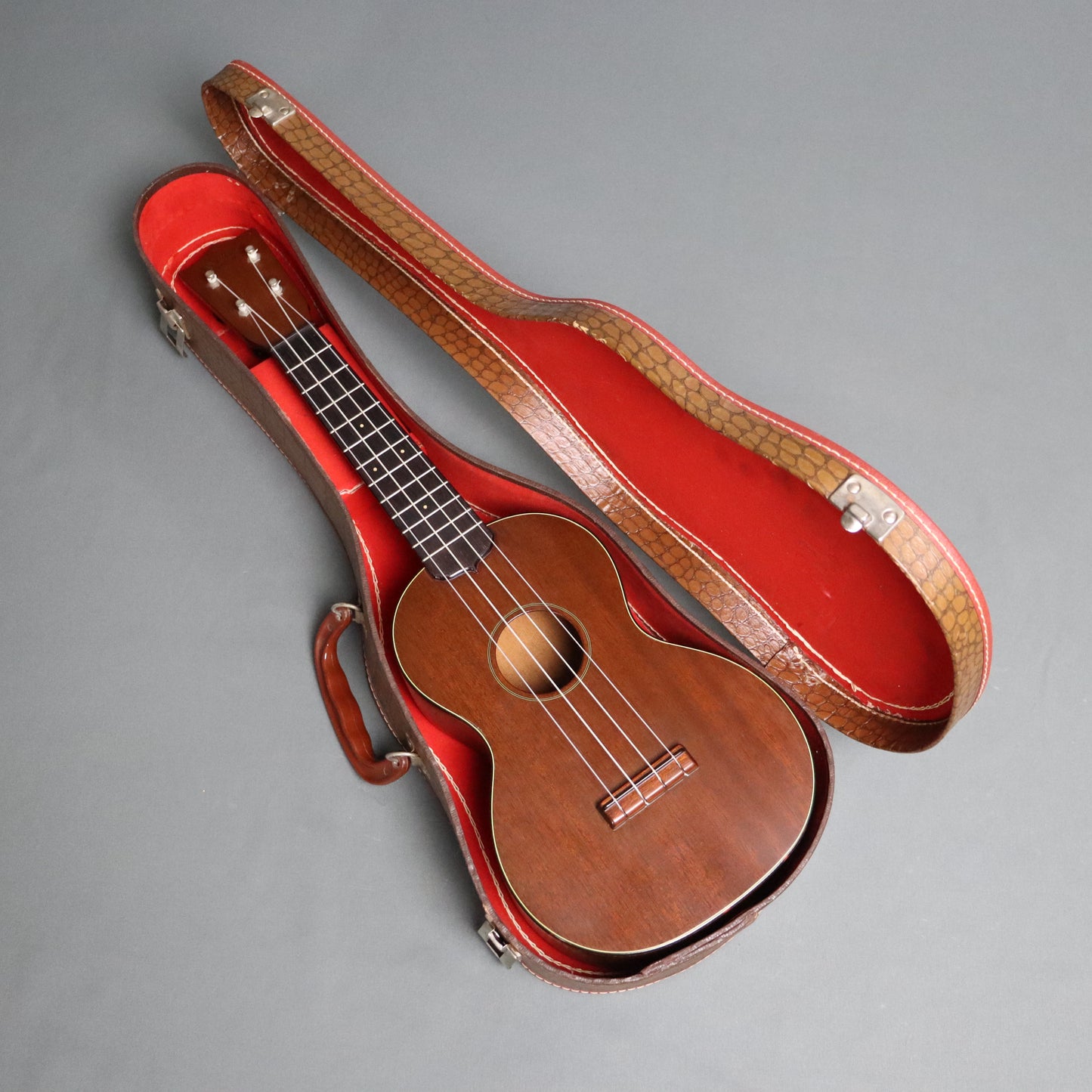 1950s C. F. Martin Style 1-C Concert Ukulele 1C Mahogany Uke