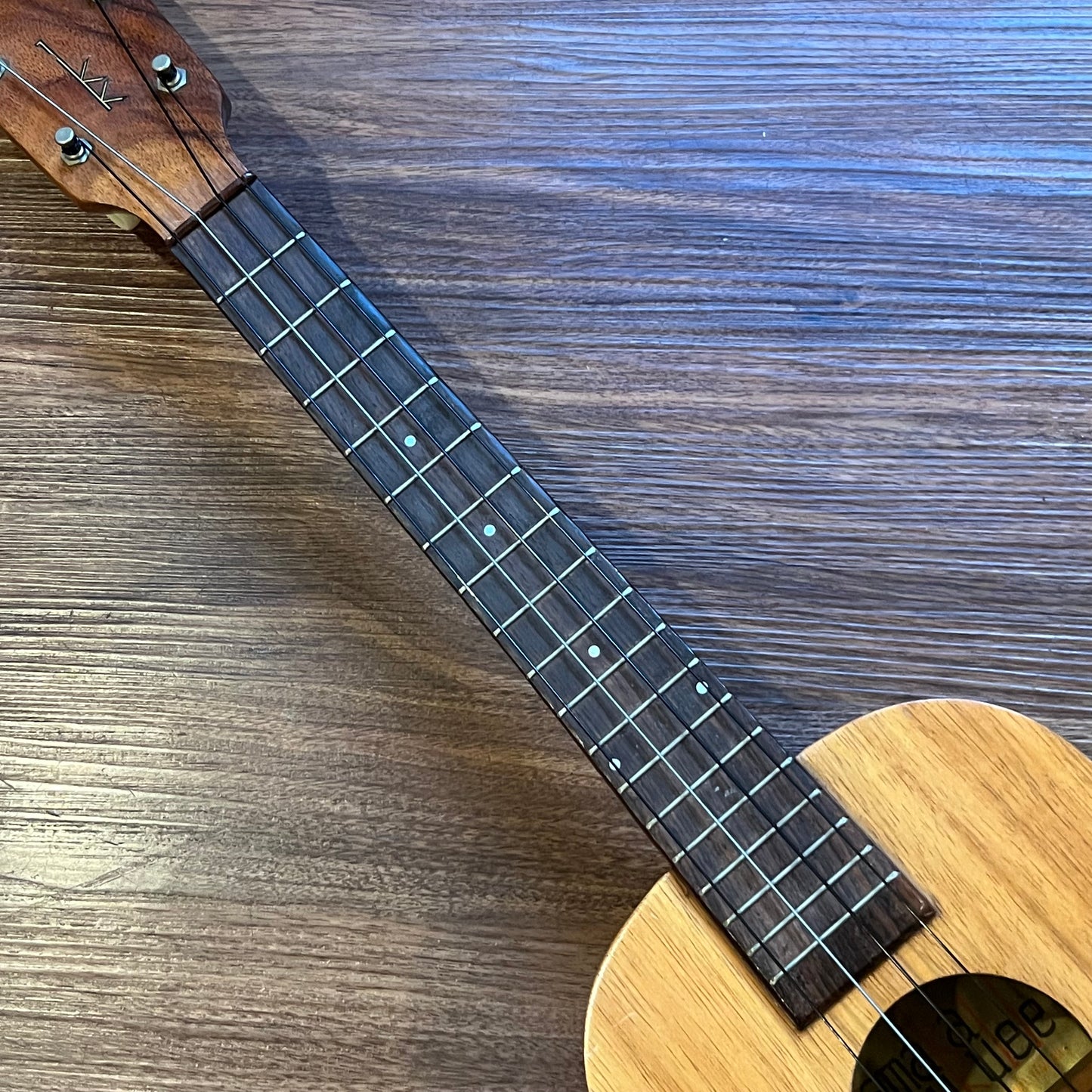 CLEAN 1950's Kamaka Gold Label SAIL HEADSTOCK Tenor Ukulele Professional Uke